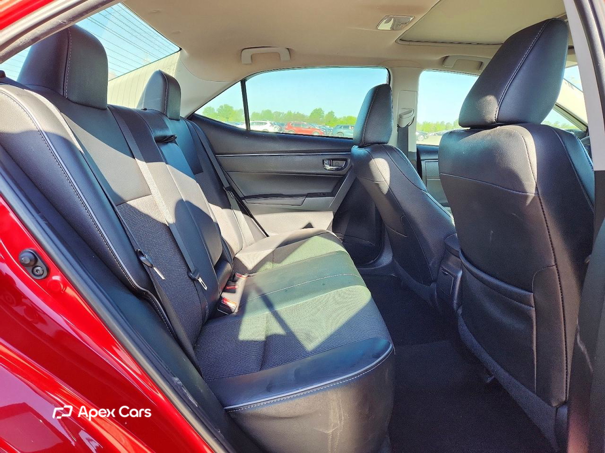 Toyota Corolla 2015