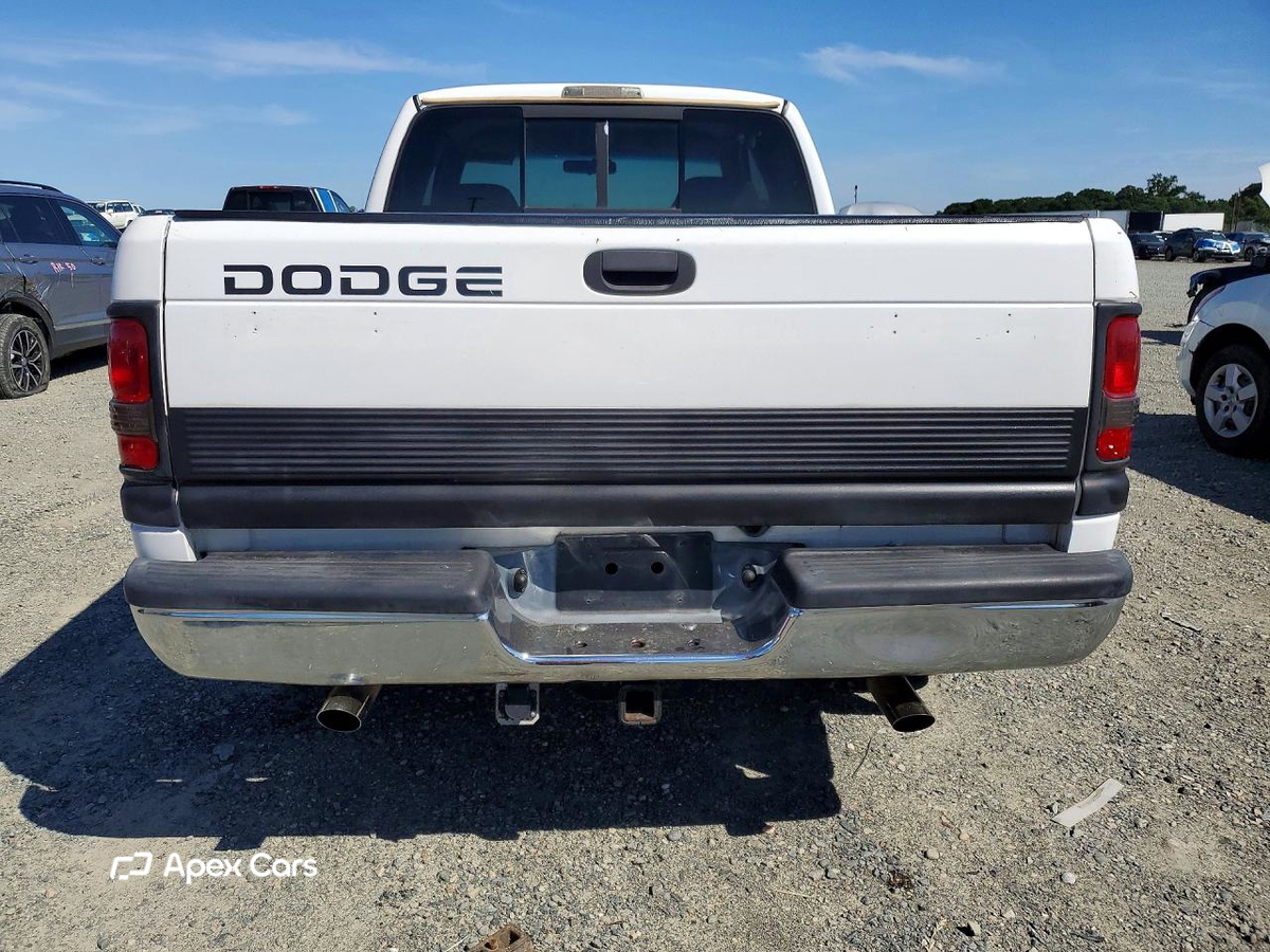 Dodge RAM 2000