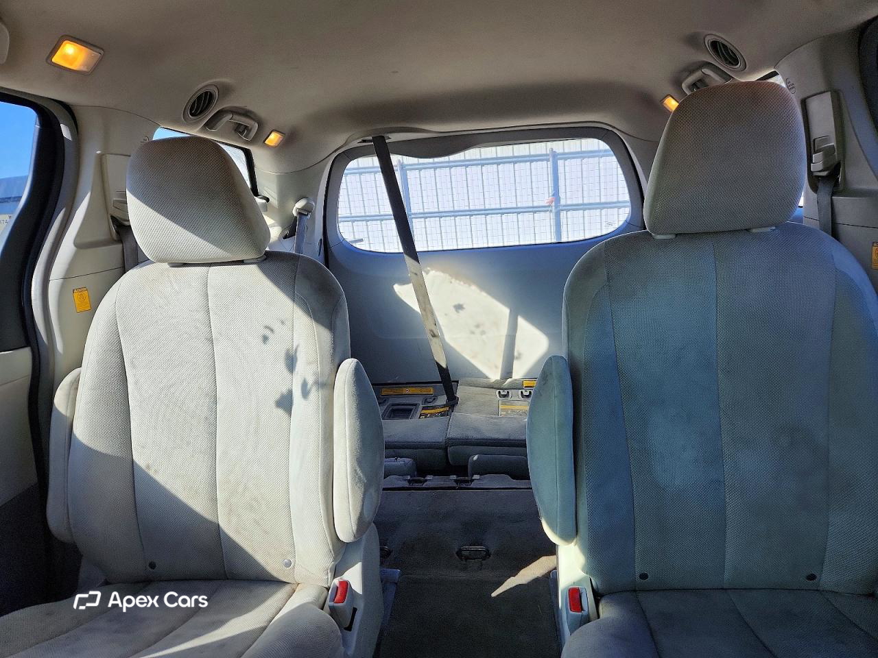 Toyota Sienna 2013