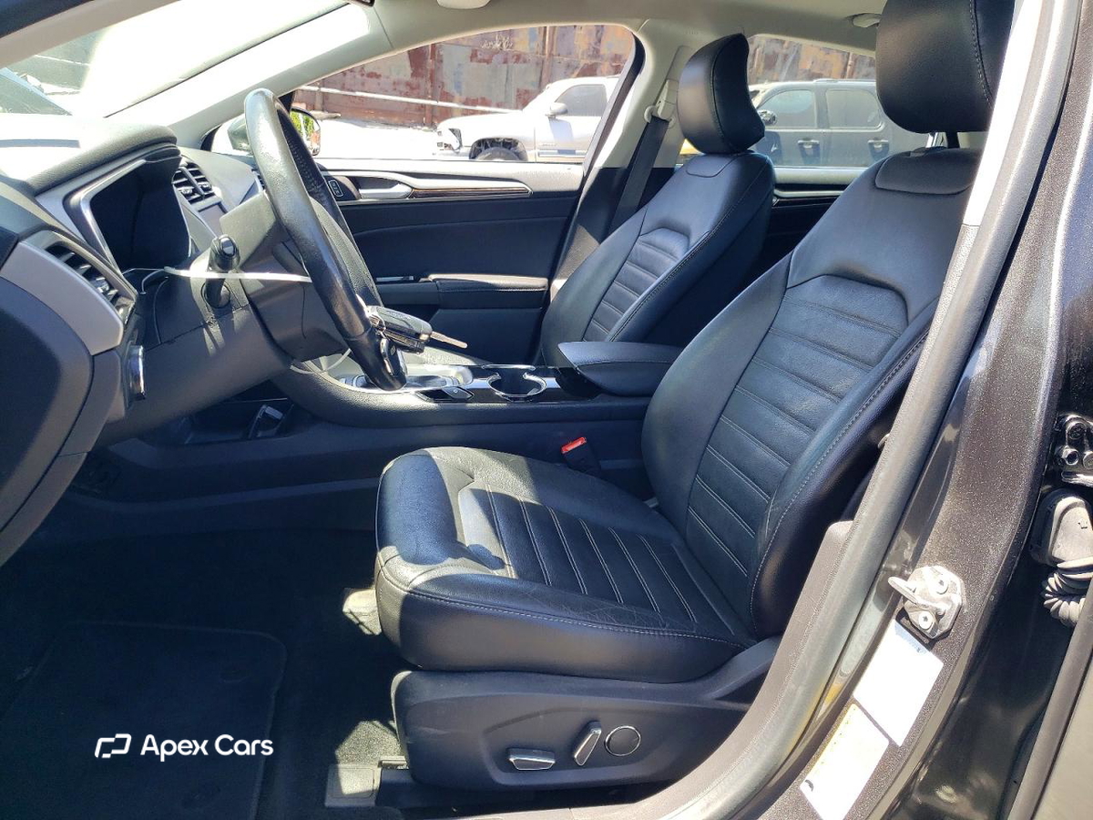 Ford Fusion 2016