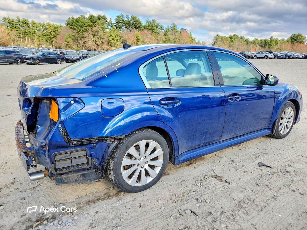 Subaru Legacy 2011