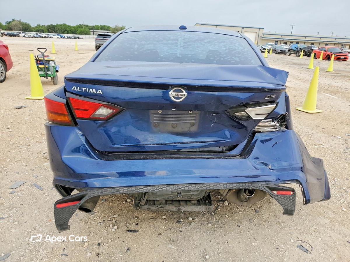 Nissan Altima 2019