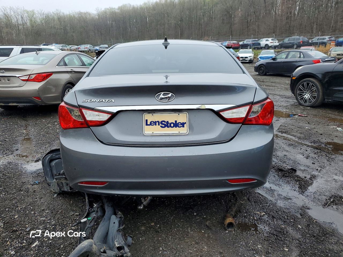 Hyundai Sonata 2011