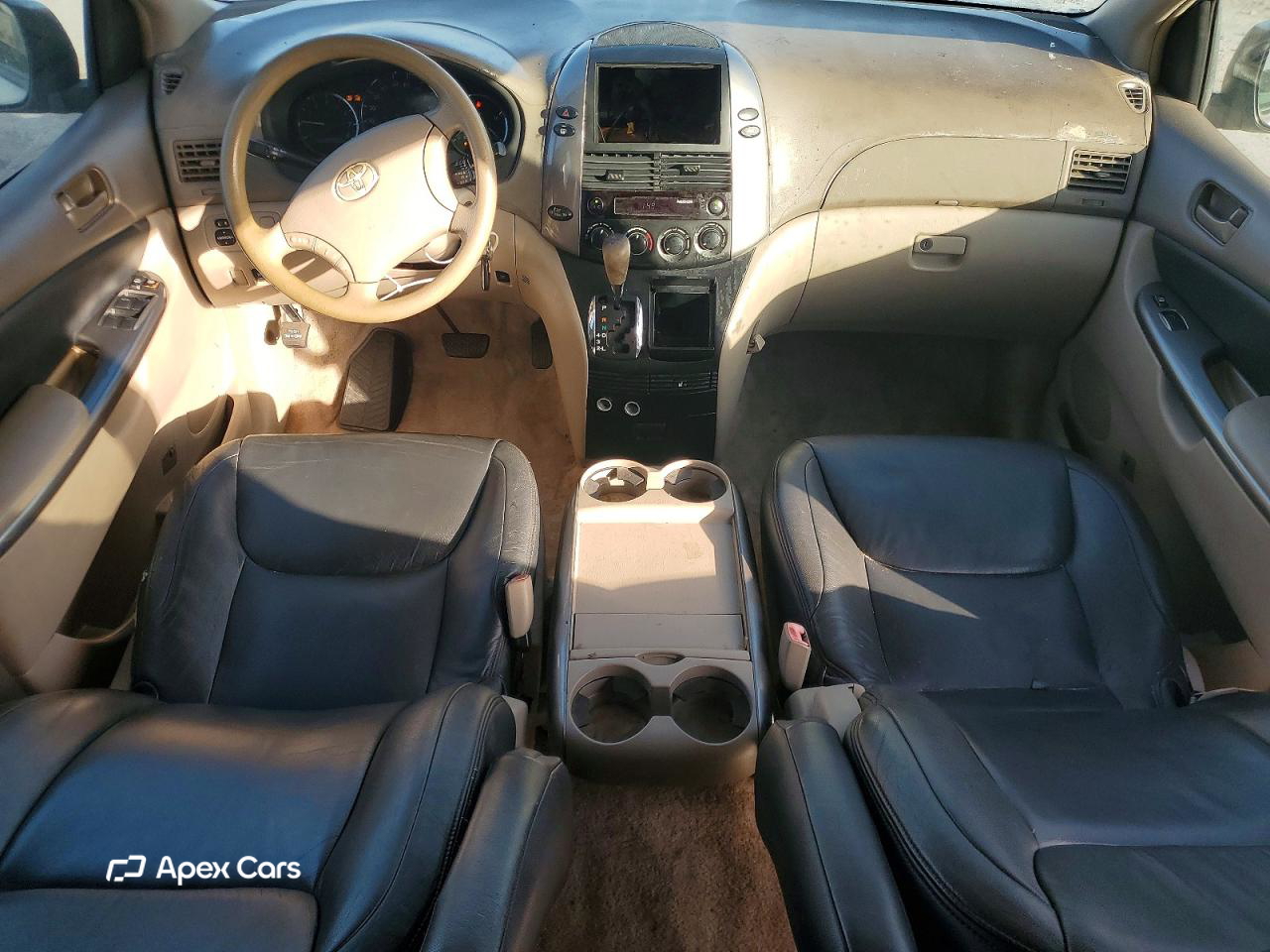 Toyota Sienna 2010