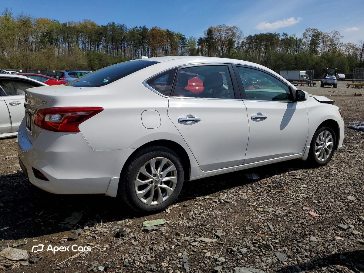 Nissan Sentra 2018