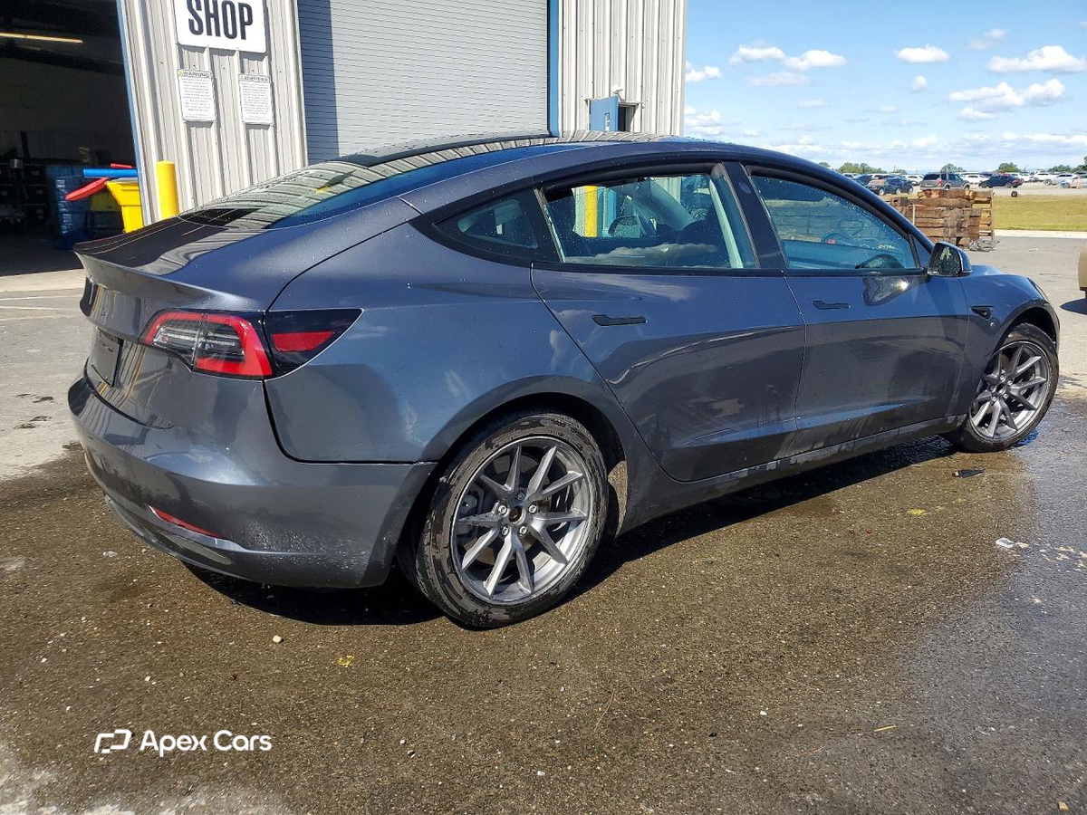 Tesla Model 3 2023