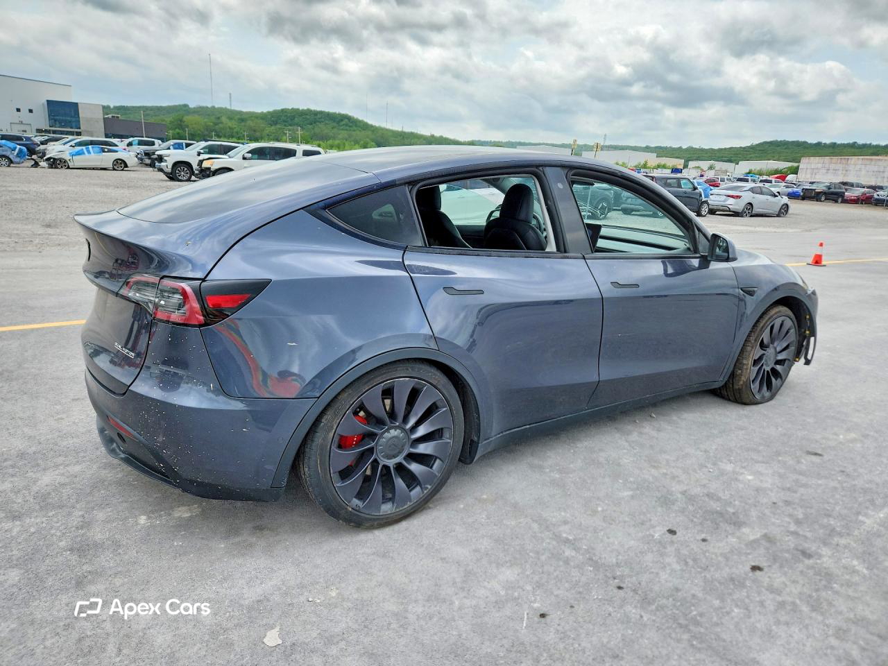 Tesla Model Y 2020