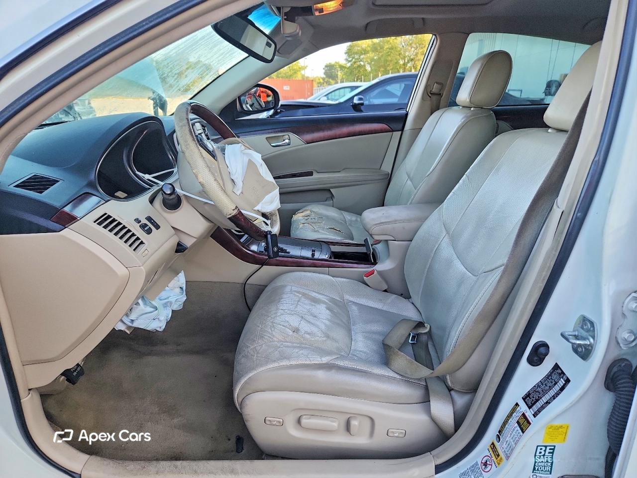 Toyota Avalon 2011