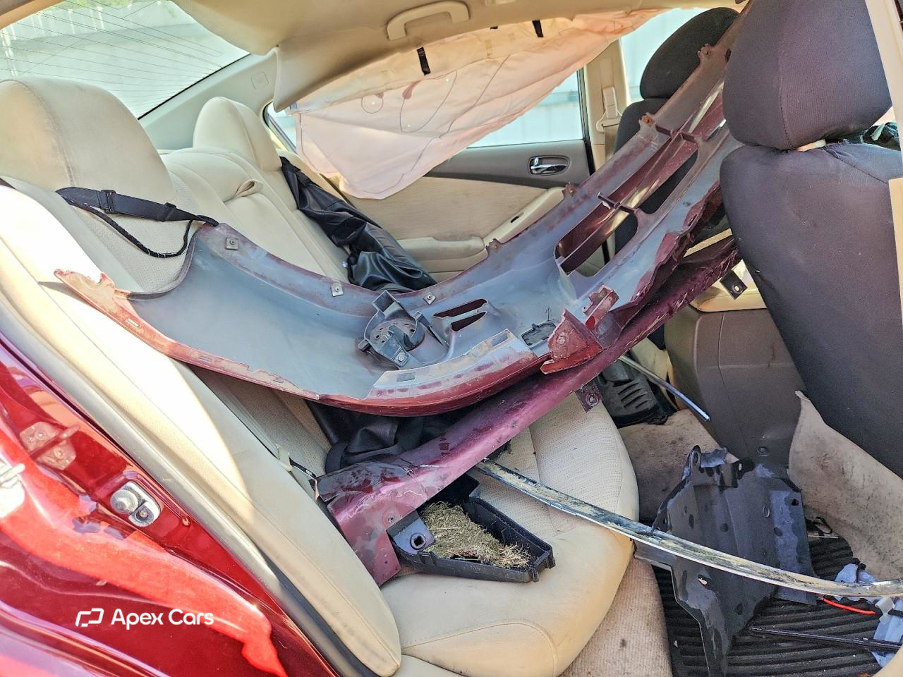 Nissan Altima 2012