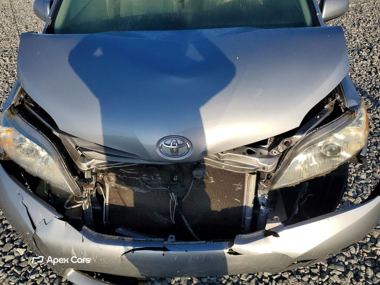 Toyota Sienna 2011