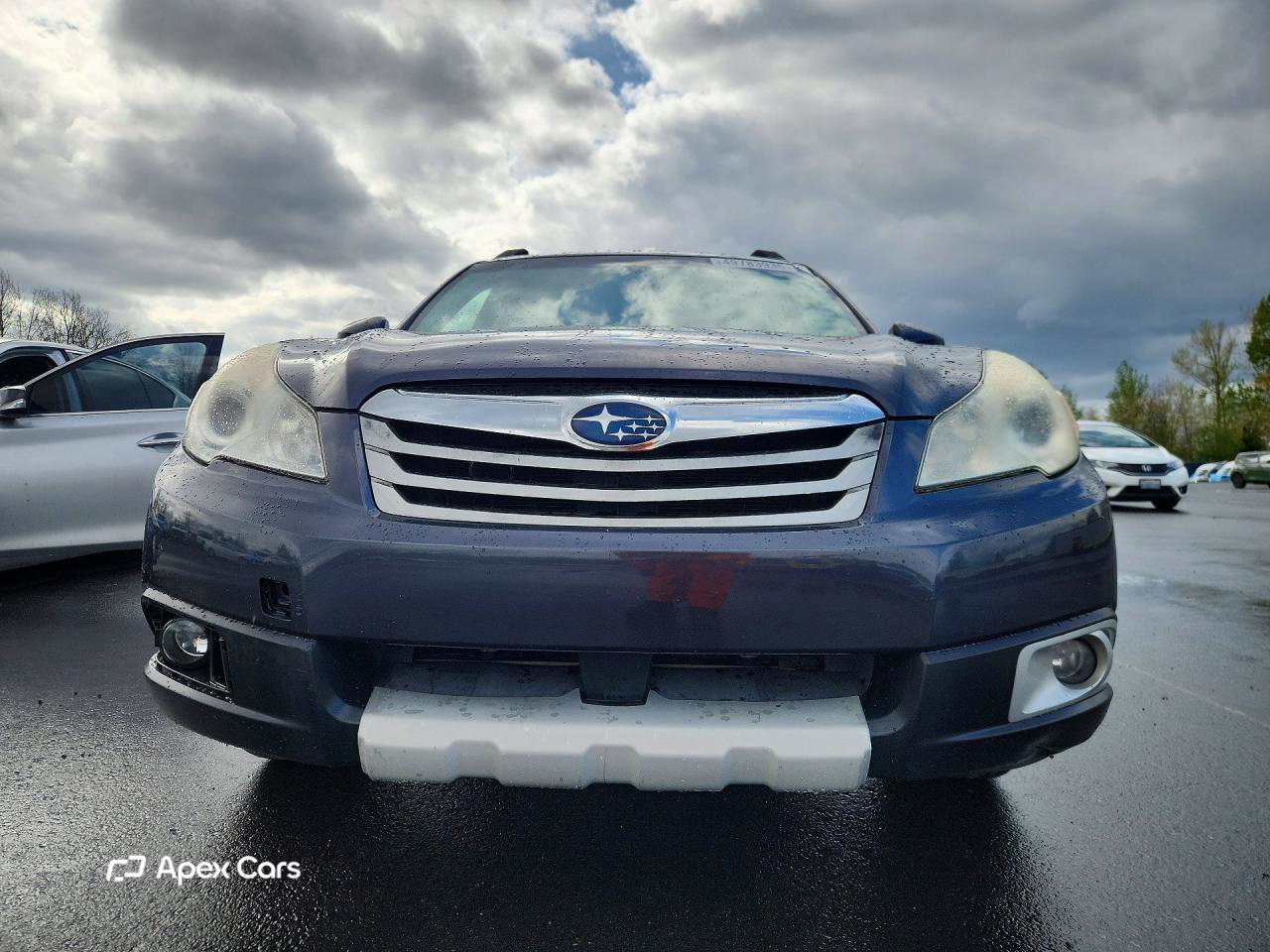 Subaru Outback 2011