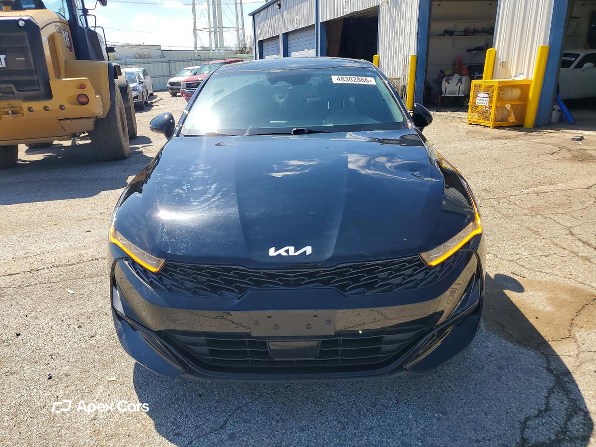 Kia K5 2023
