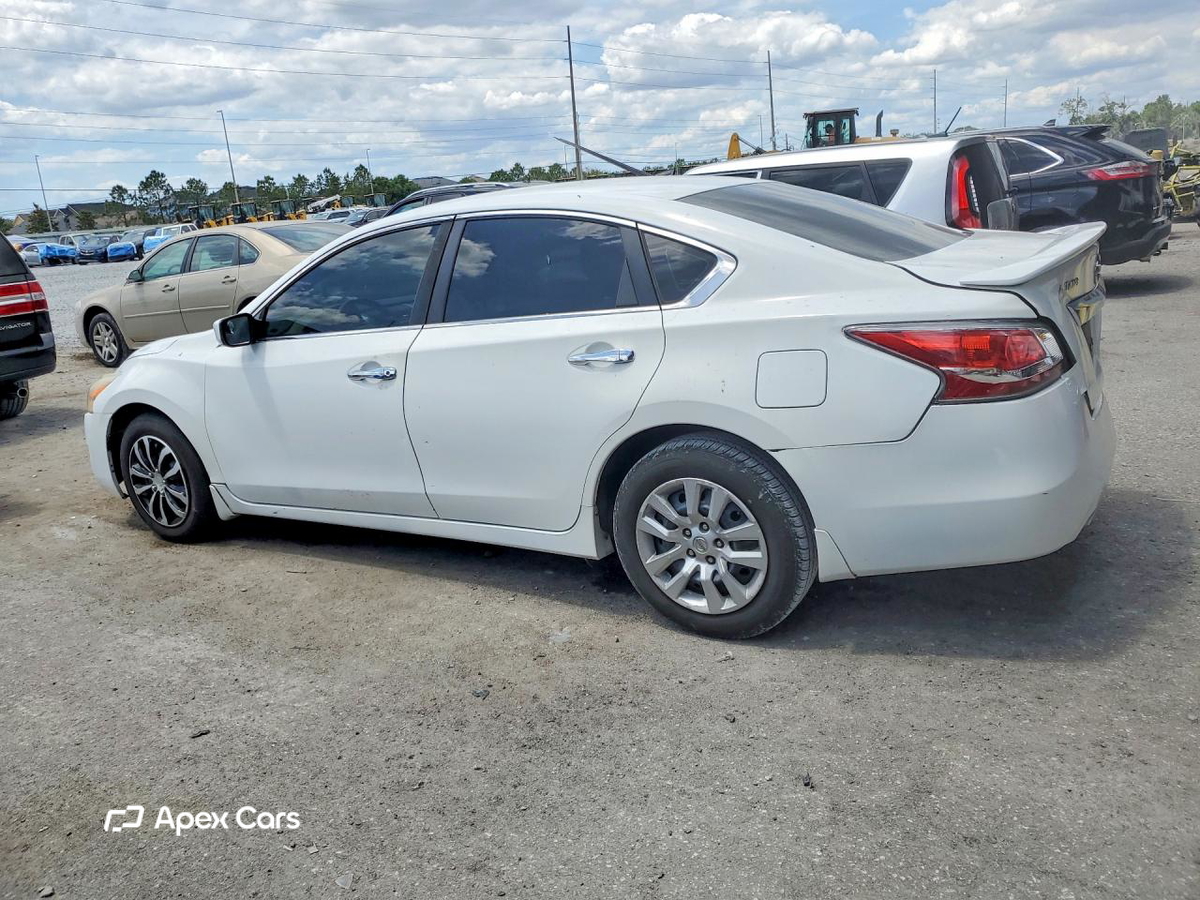 Nissan Altima 2015