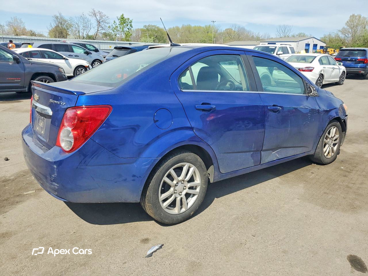 Chevrolet Sonic 2013