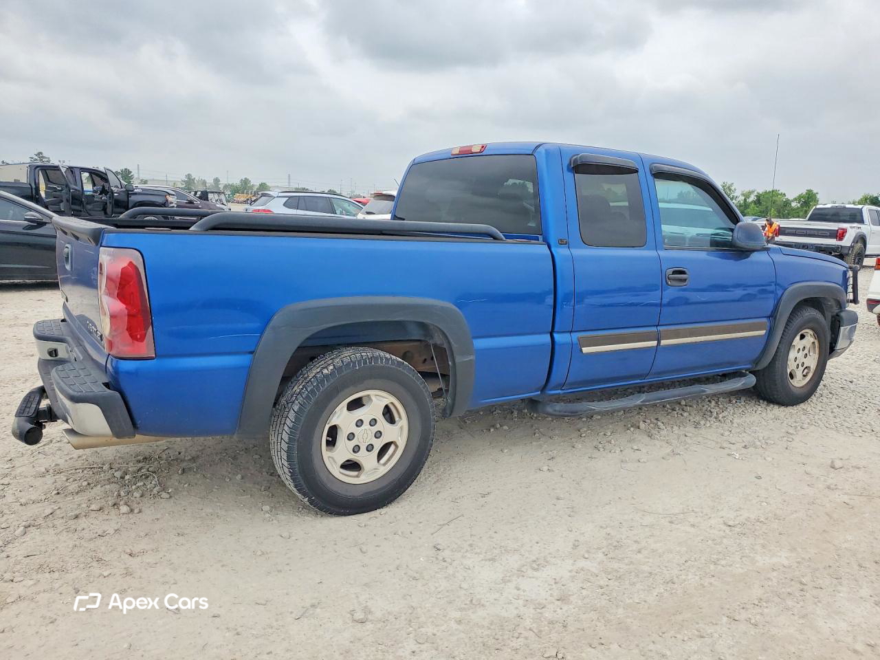 Chevrolet Silverado 2003