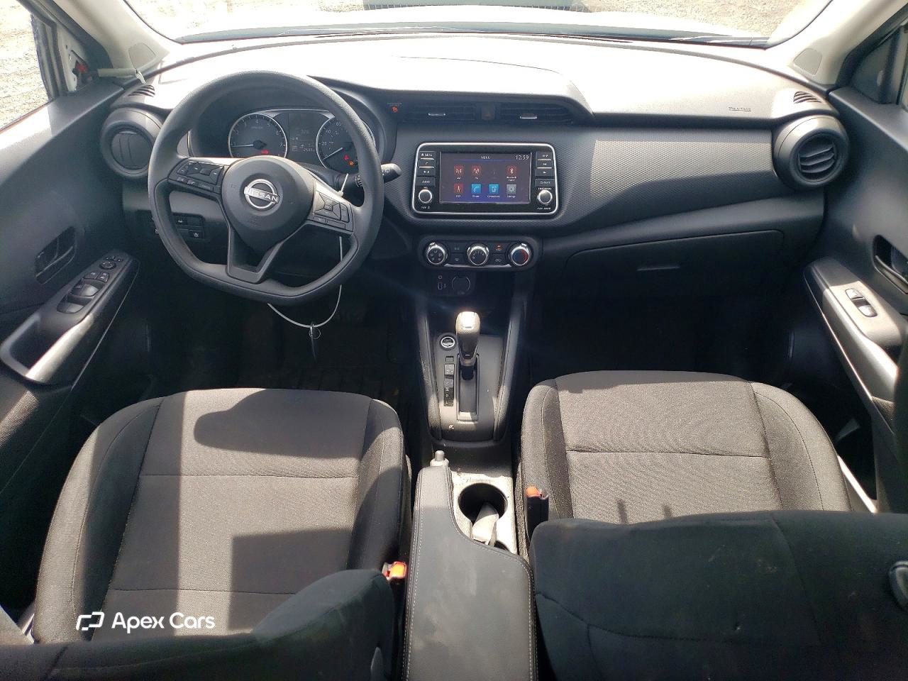 Nissan Kicks 2025