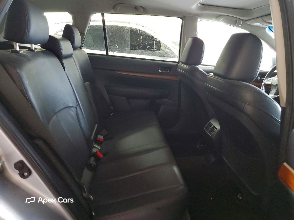 Subaru Outback 2014