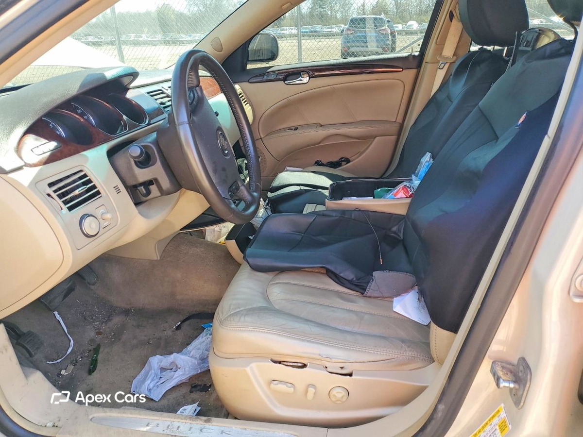 Buick Lucerne 2010