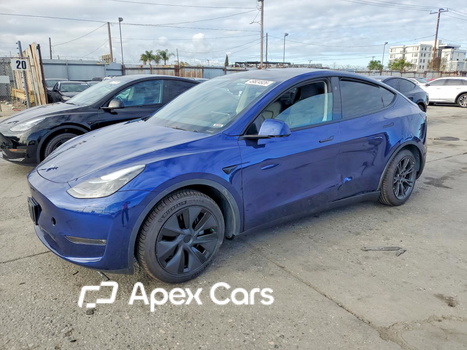 Tesla Model Y 2025 - Zdjęcie 1 z 5