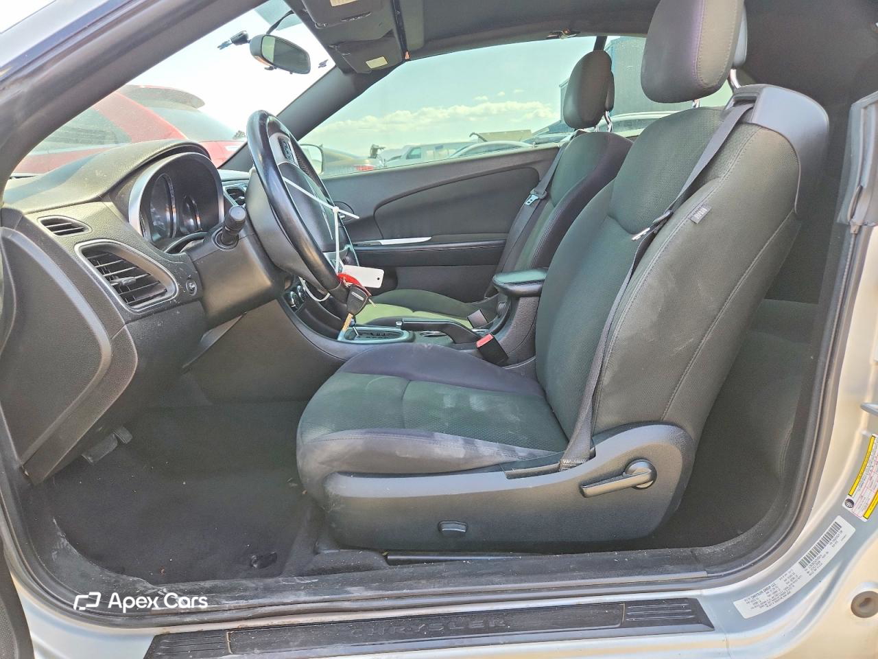 Chrysler 200 2012