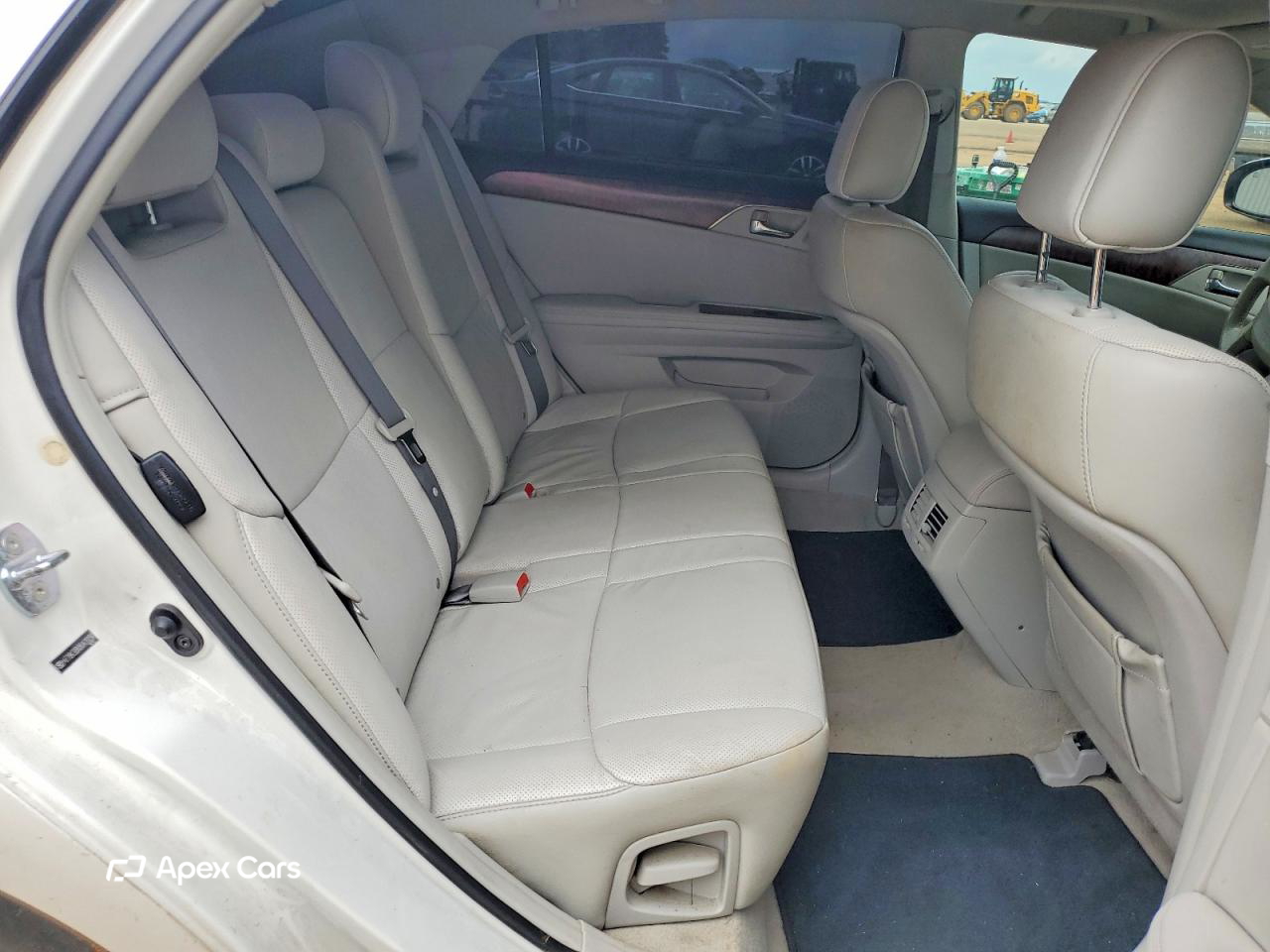 Toyota Avalon 2011