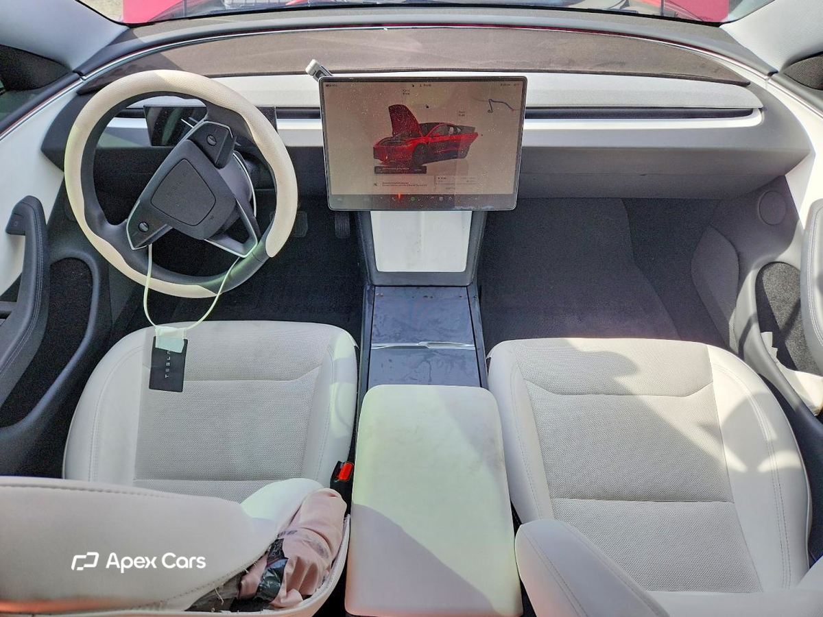 Tesla Model 3 2025