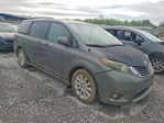 Toyota Sienna 2011