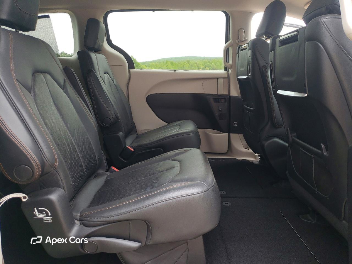 Chrysler Pacifica 2017
