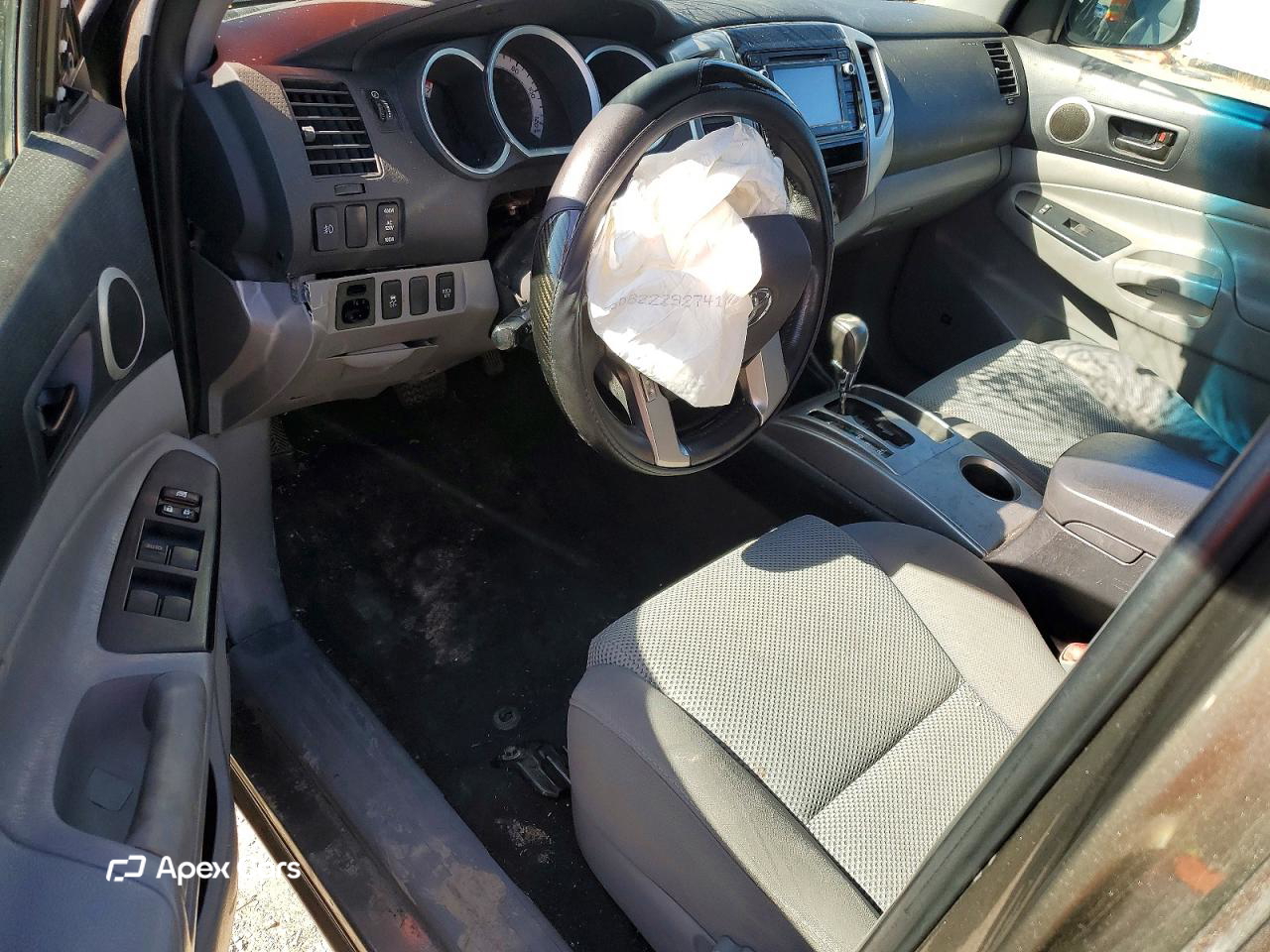 Toyota Tacoma 2015