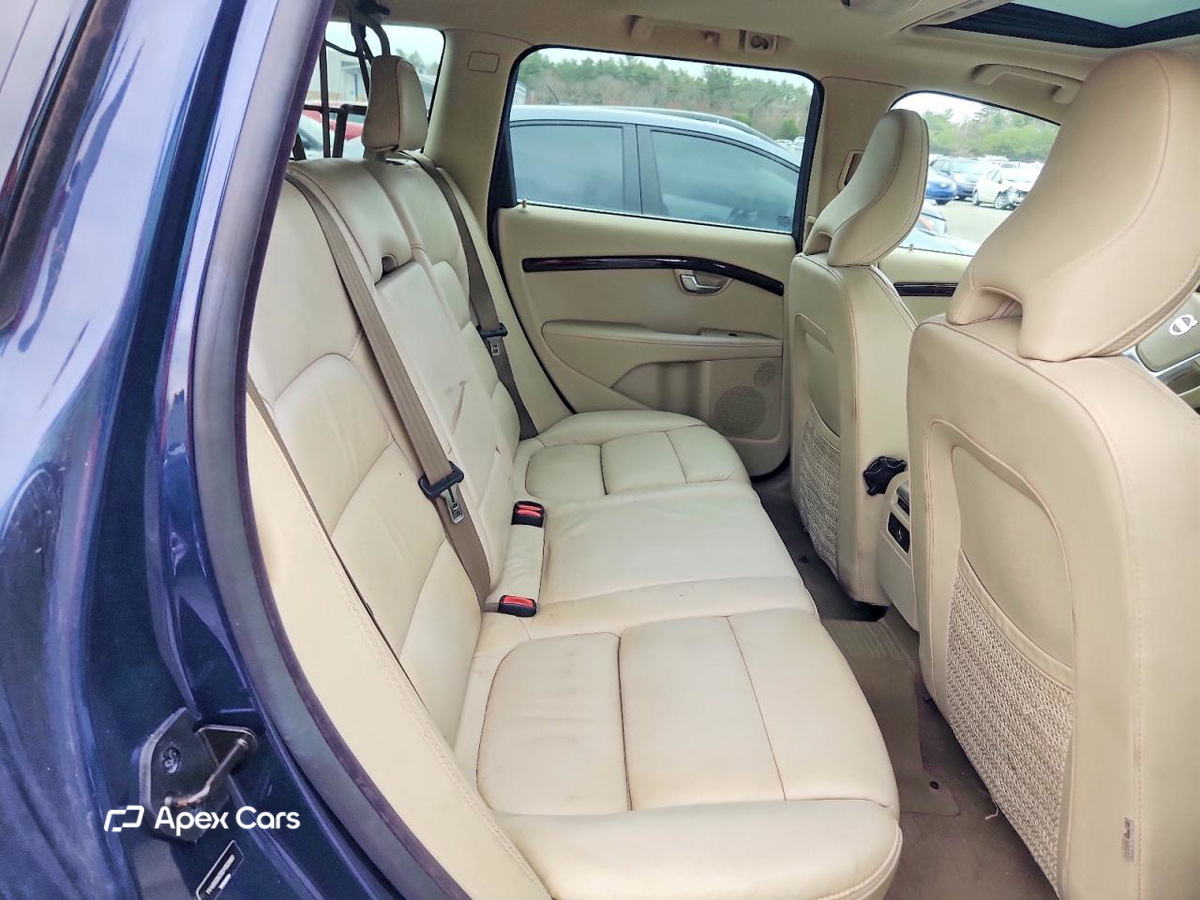 Volvo XC70 2013