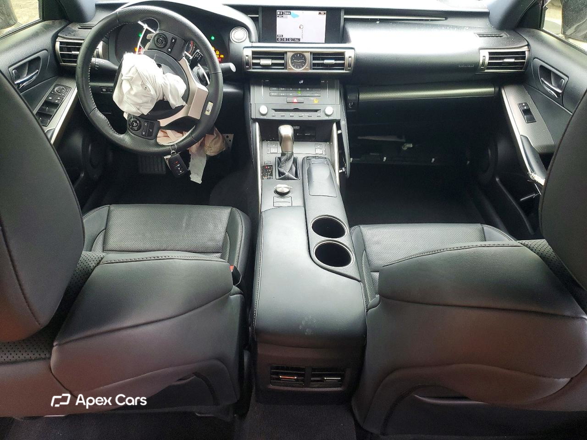 Lexus IS 2015