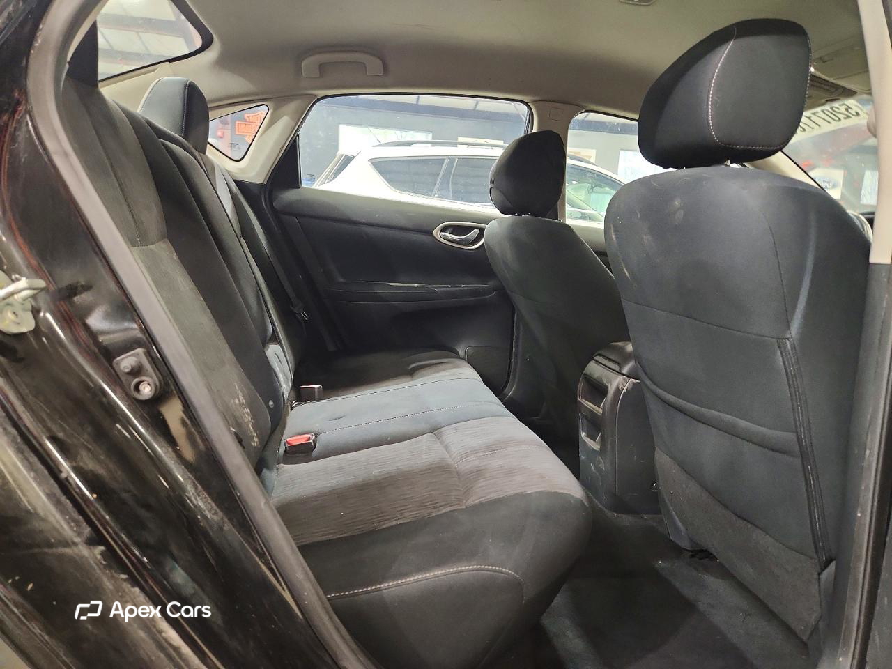 Nissan Sentra 2015