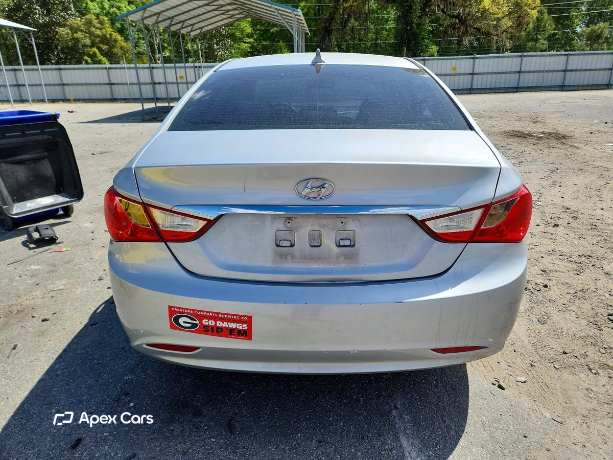 Hyundai Sonata 2011