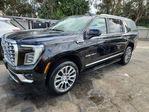 GMC Yukon 2025