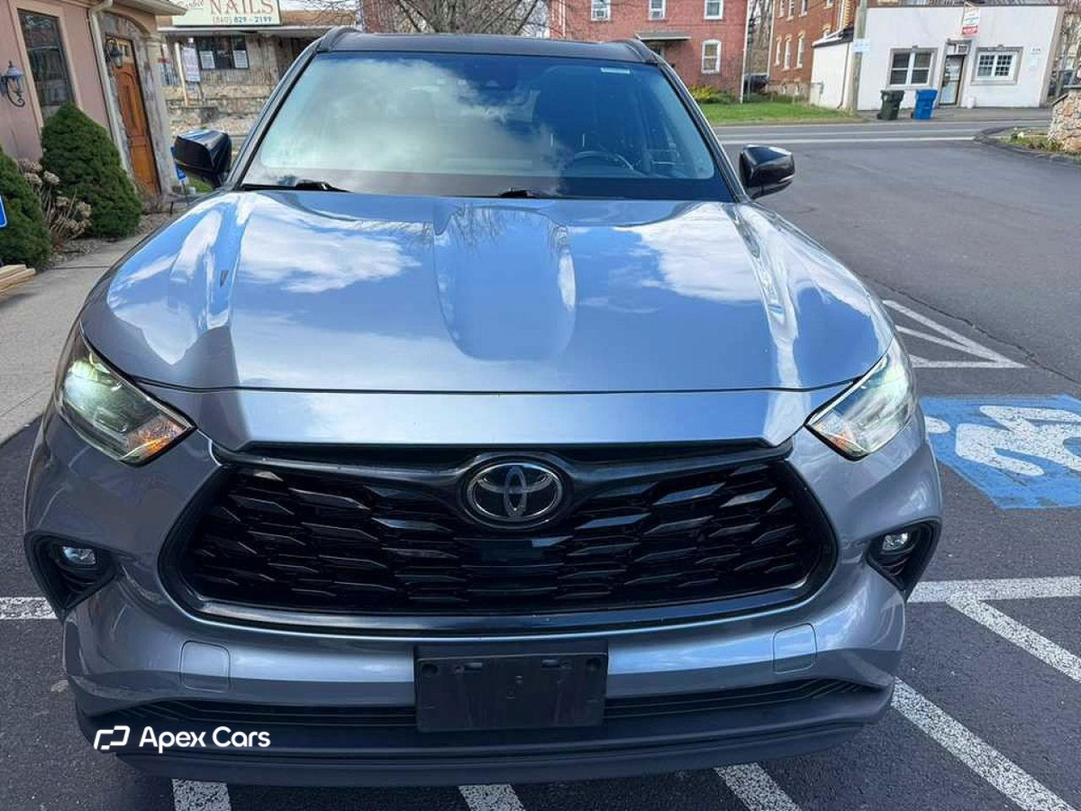 Toyota Highlander 2021