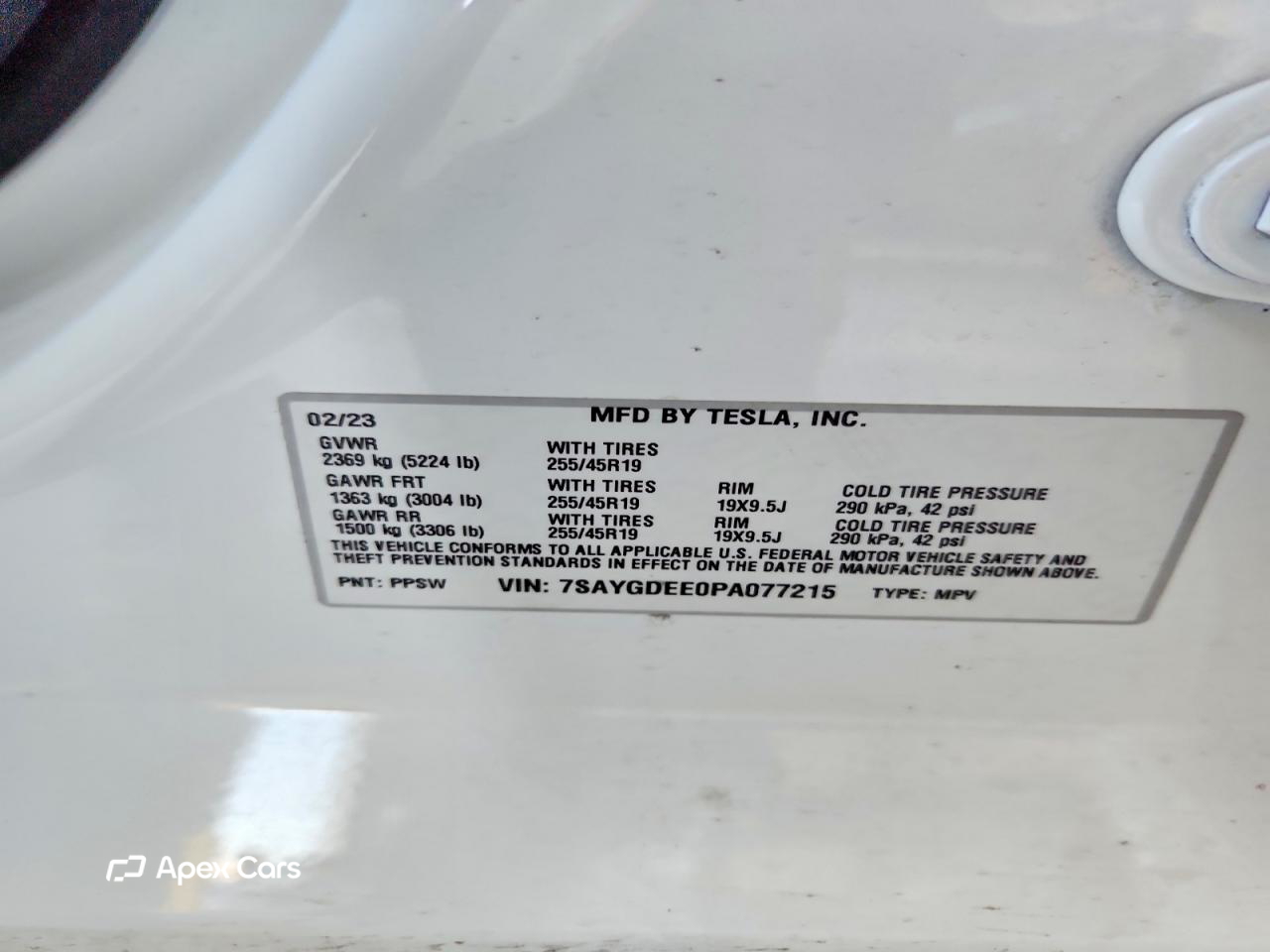 Tesla Model Y 2023