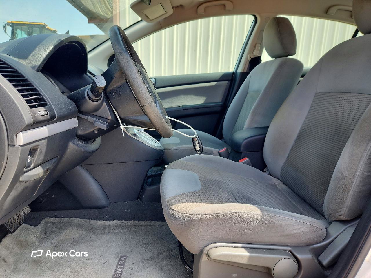 Nissan Sentra 2012