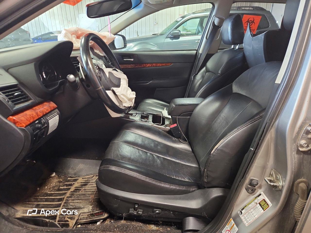 Subaru Outback 2010