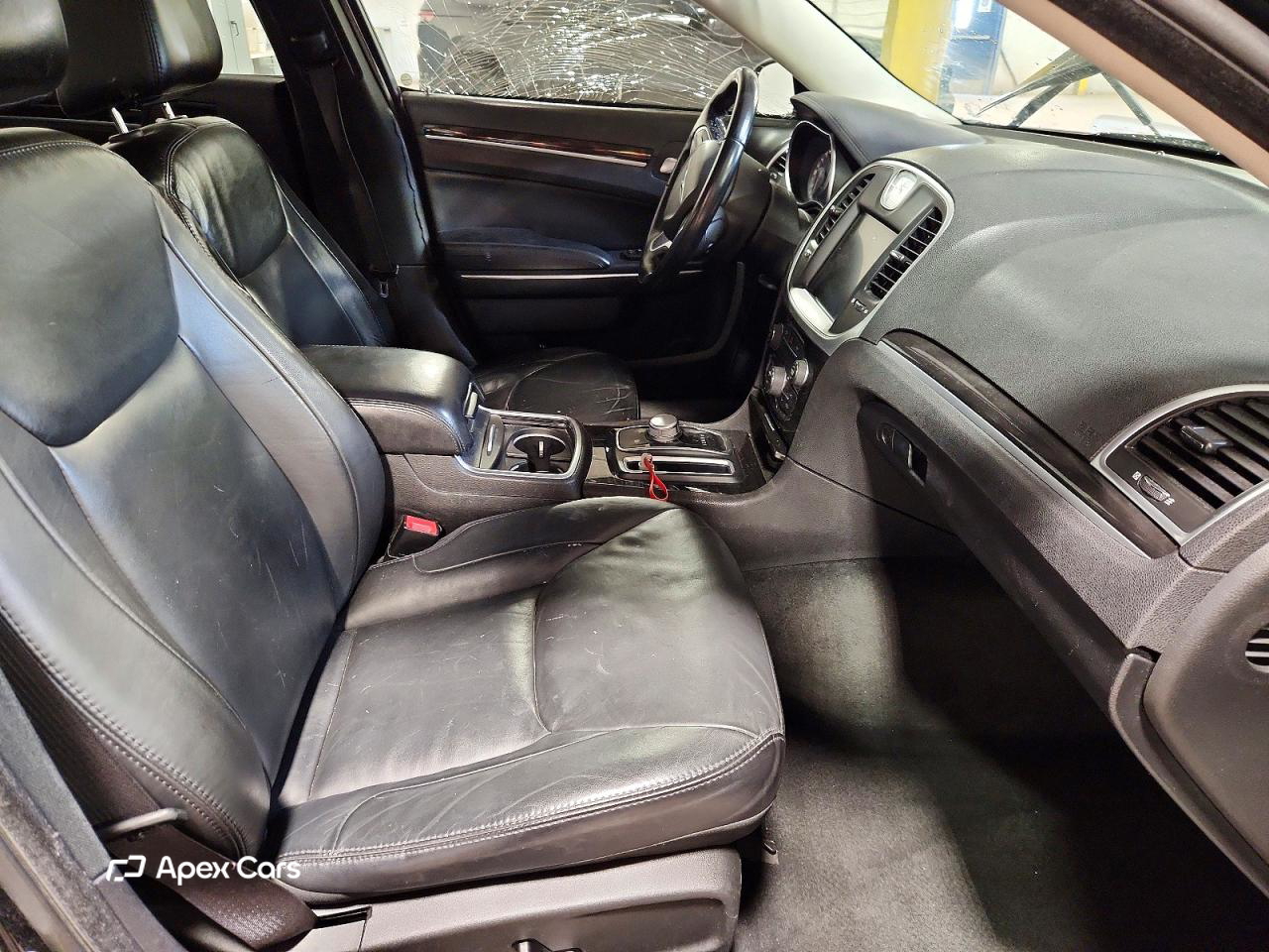 Chrysler 300 2015