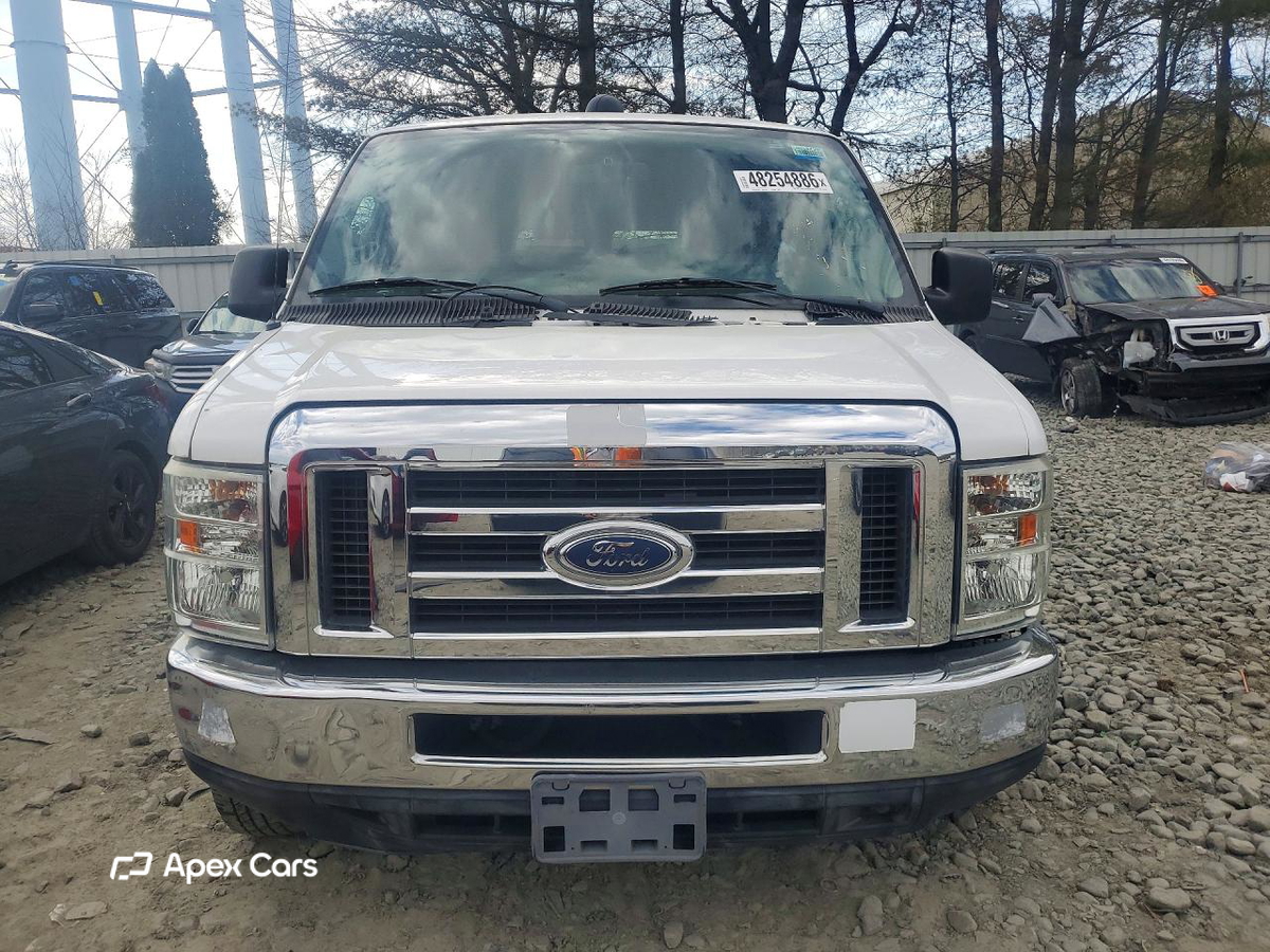 Ford Econoline 2013
