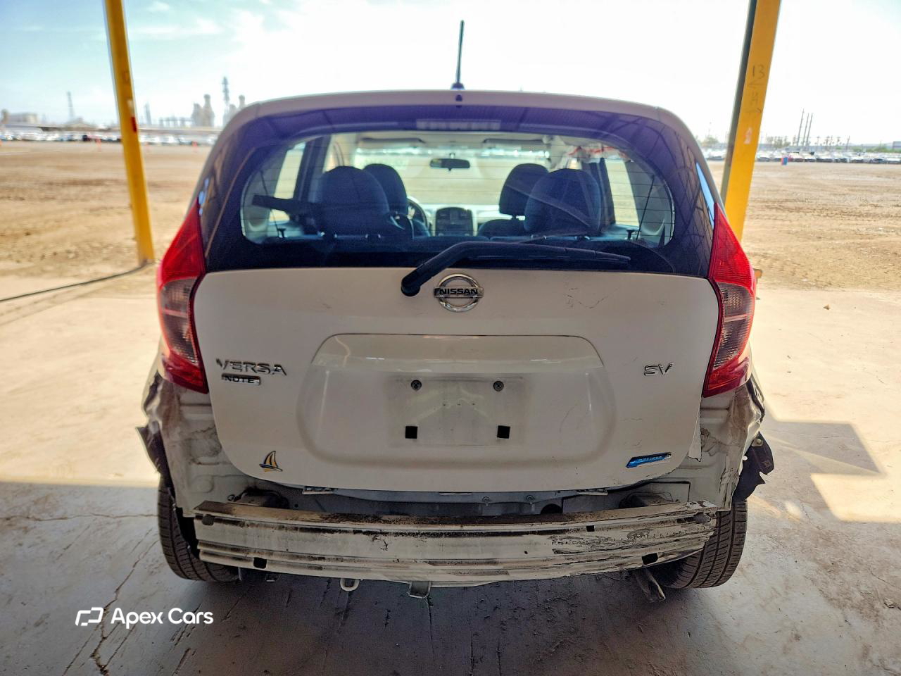 Nissan Versa 2015
