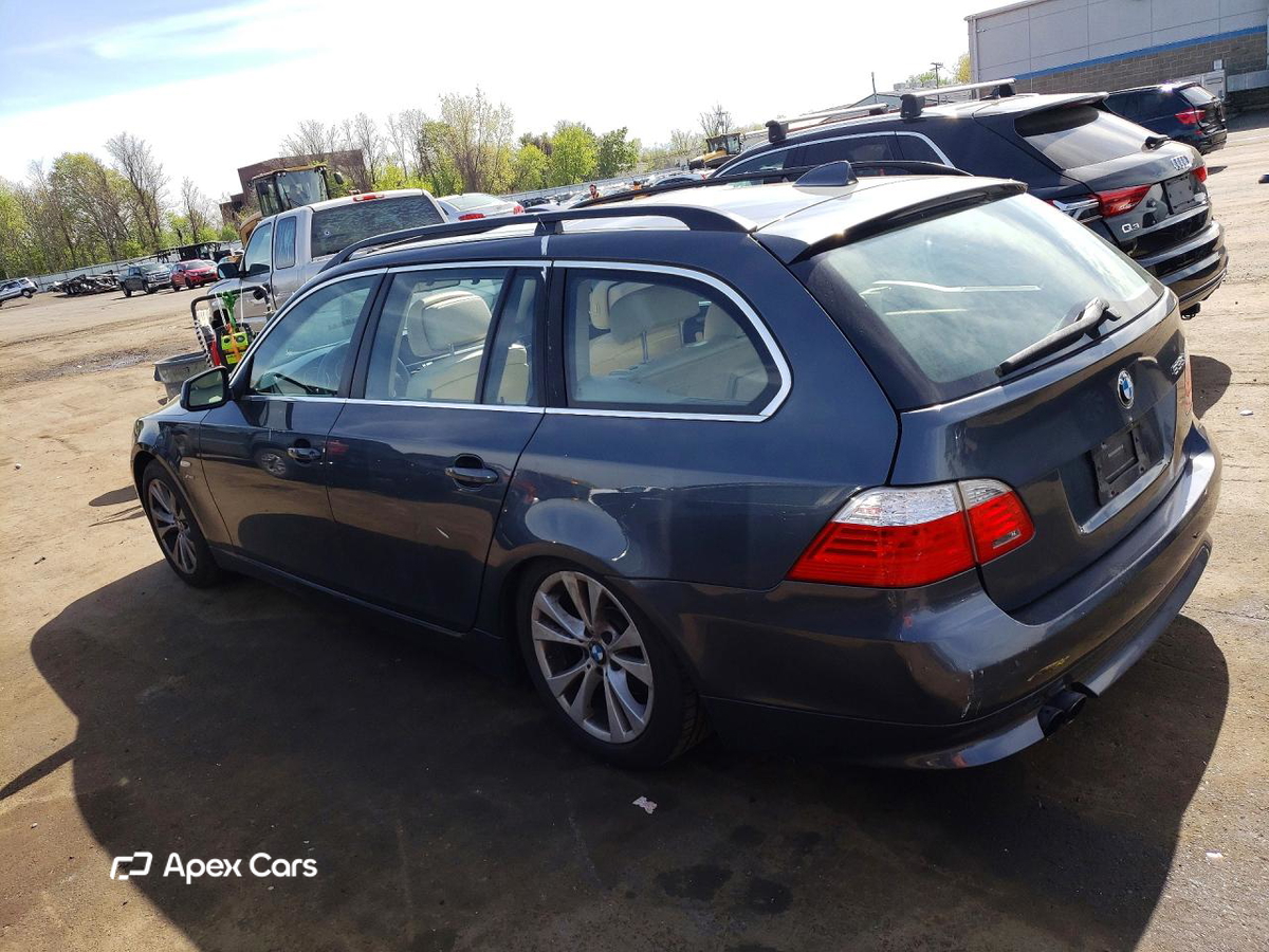 BMW Series 5 2010
