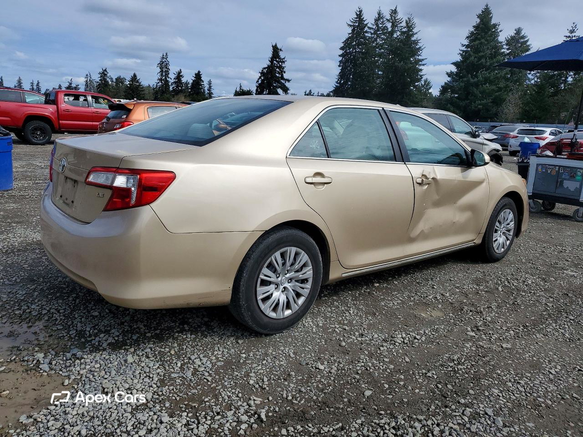 Toyota Camry 2012