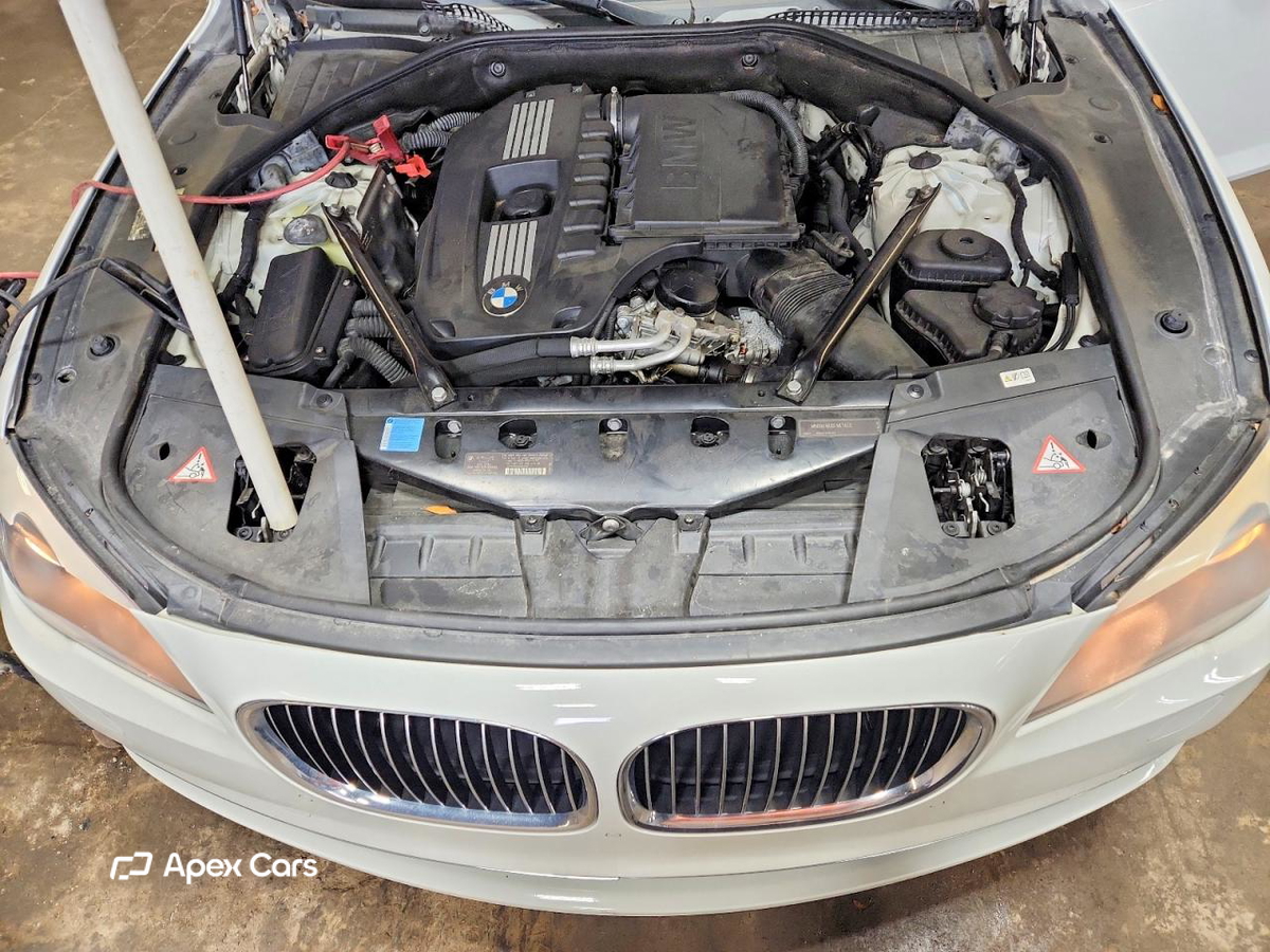 BMW Series 7 2011