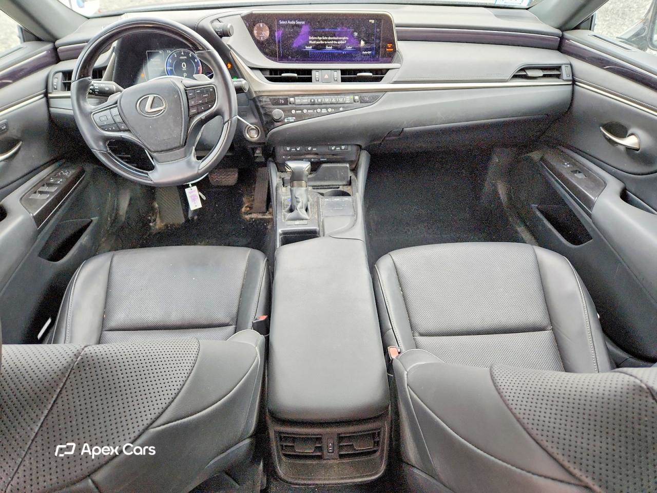 Lexus ES 2019