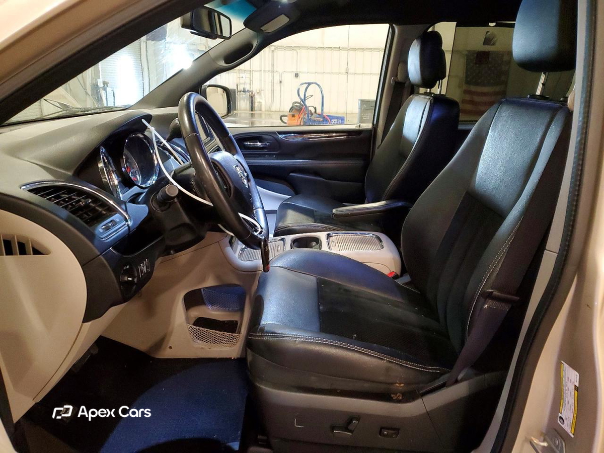 Dodge Caravan 2016