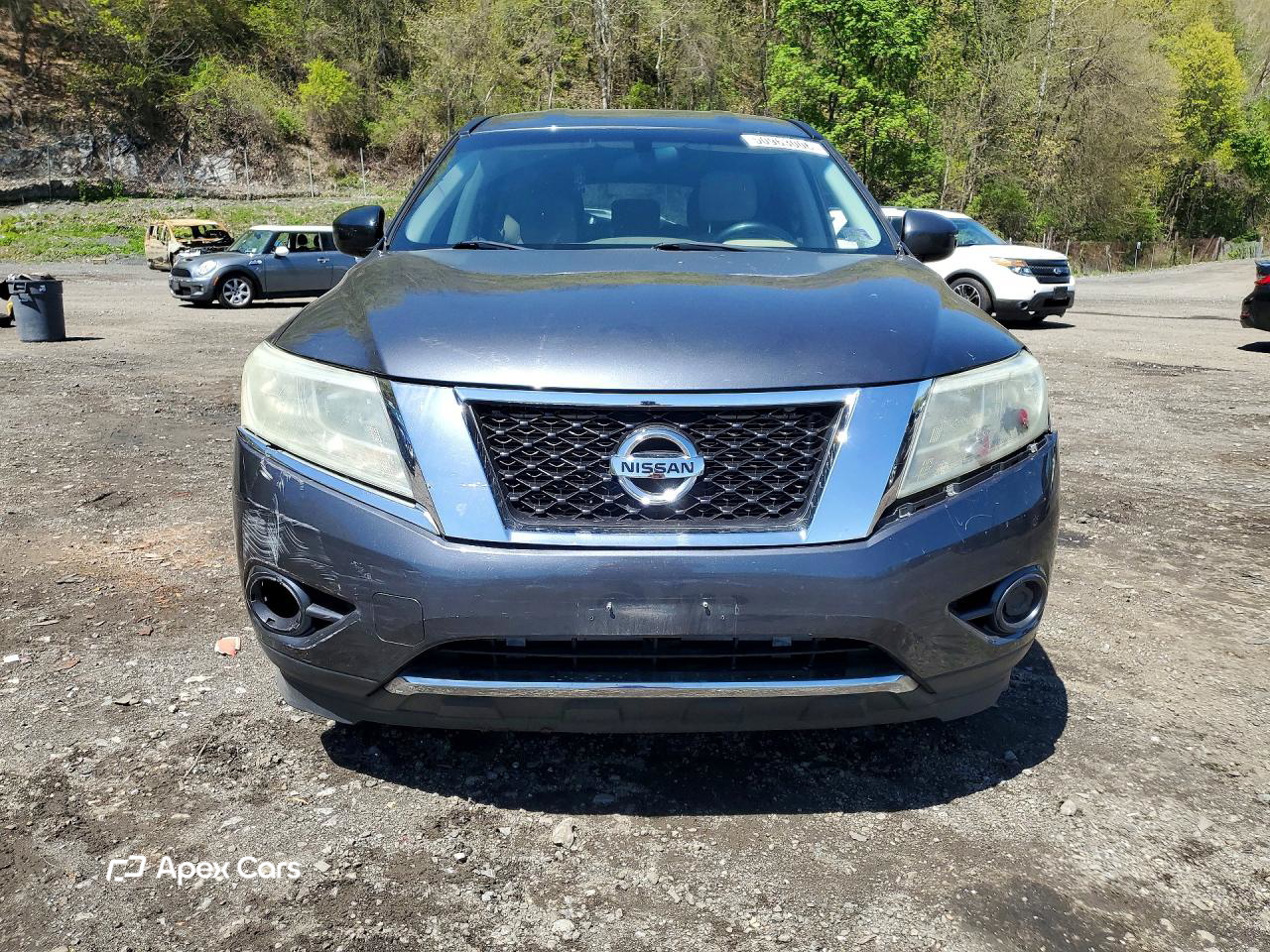 Nissan Pathfinder 2014