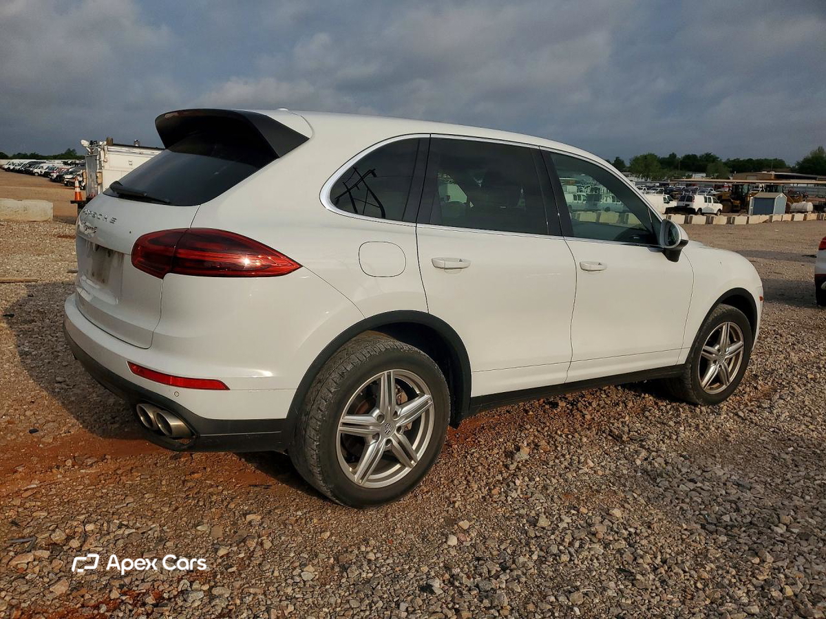 Porsche Cayenne 2015