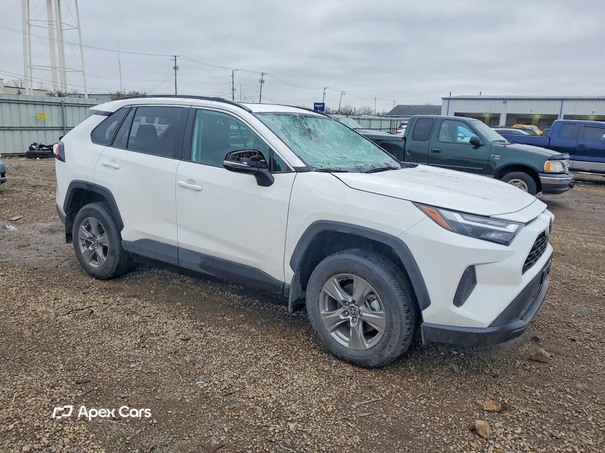 Toyota RAV 4 2025