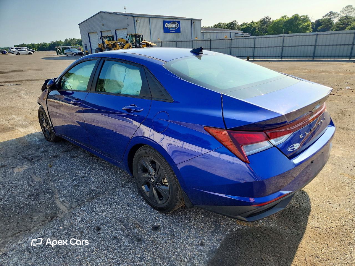 Hyundai Elantra 2023